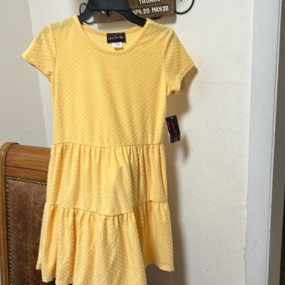 NWT Kid’s Can’t Miss Girls Dotted and Tiered Dress. Yellow Size 14